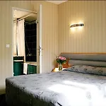 Luxembourg Hotel