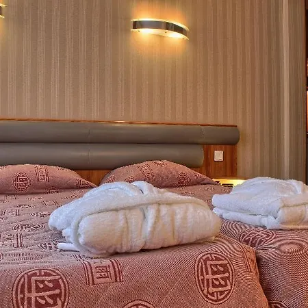 Luxembourg Hotel