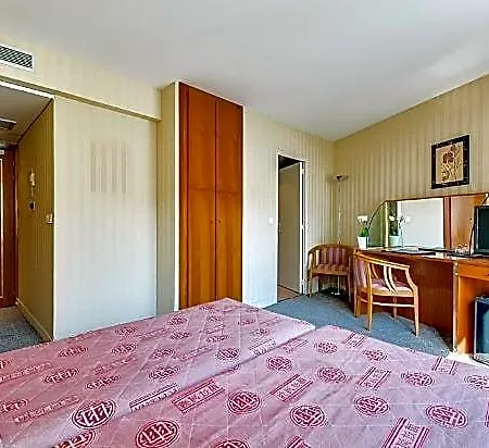 Hotel Luxembourg 3*