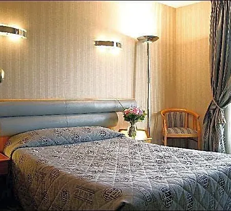 Hotel Luxembourg Paříž