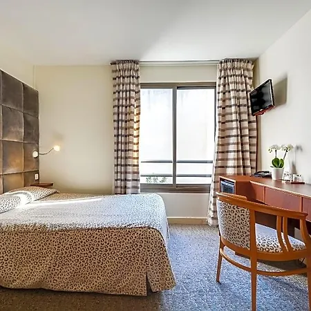 Luxembourg Otel Paris