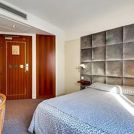 Luxembourg Otel
