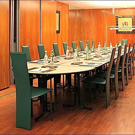 Luxembourg Otel Paris