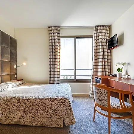 Luxembourg Otel 3*