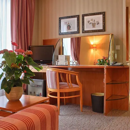 Luxembourg 3* Paříž
