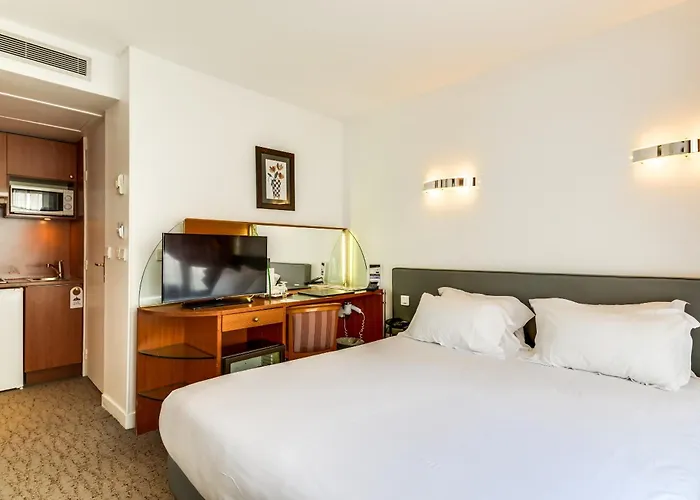 Luxembourg Hotel 3*