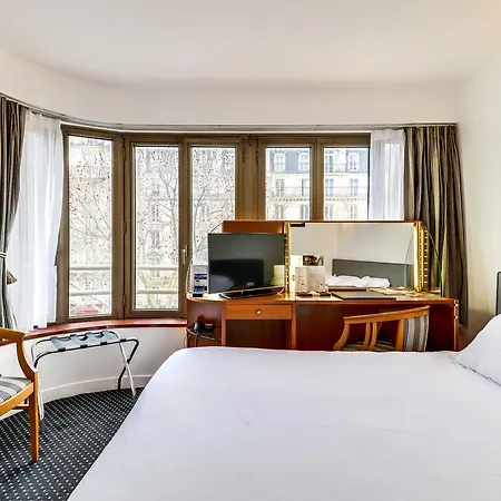 Luxembourg Paříž